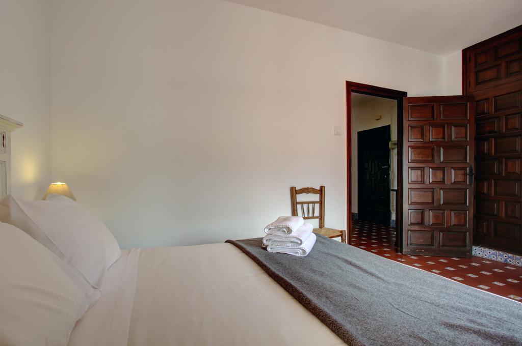 Apartamentos Tenorio Ронда Екстериор снимка